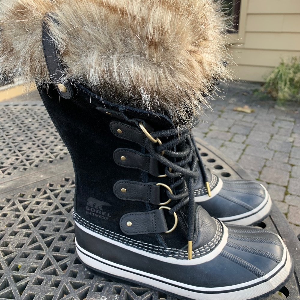 Sorel Joan of Artic Lace Boot Suede Waterproof